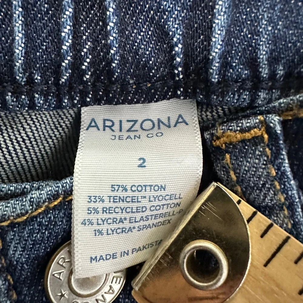 Arizona Womens 2 Curvy Flare Jeans Dark Wash High Rise No Waist Gap NEW